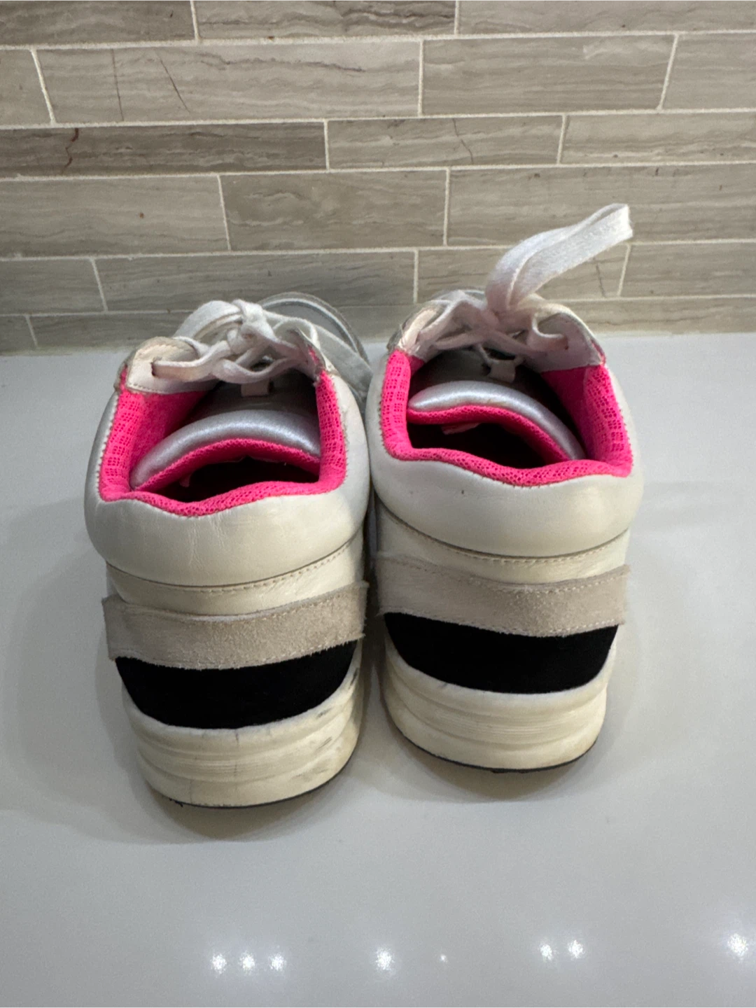 Chanel Sneakers - photo 4