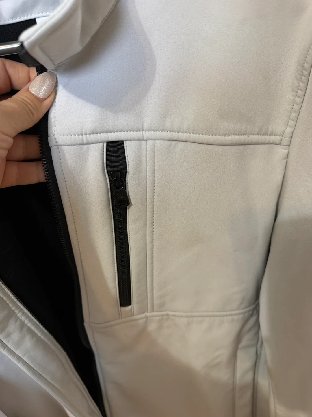 Calvin Klein Jacket - Size Small image indicator(3)