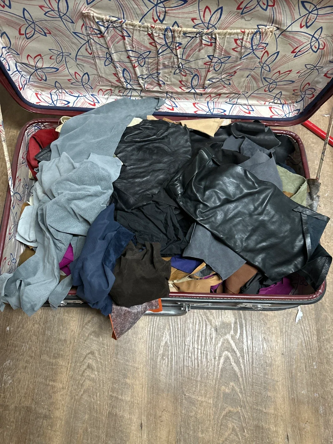 Leather Scraps for Crafts