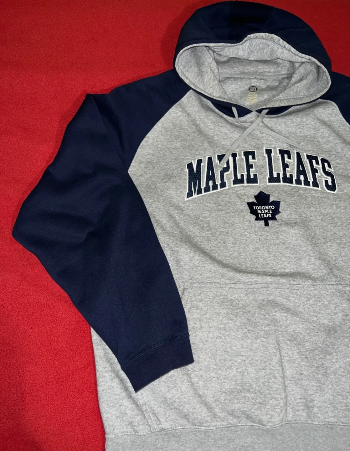 Maple Leafs Hoodie - Size 2XL image indicator(2)