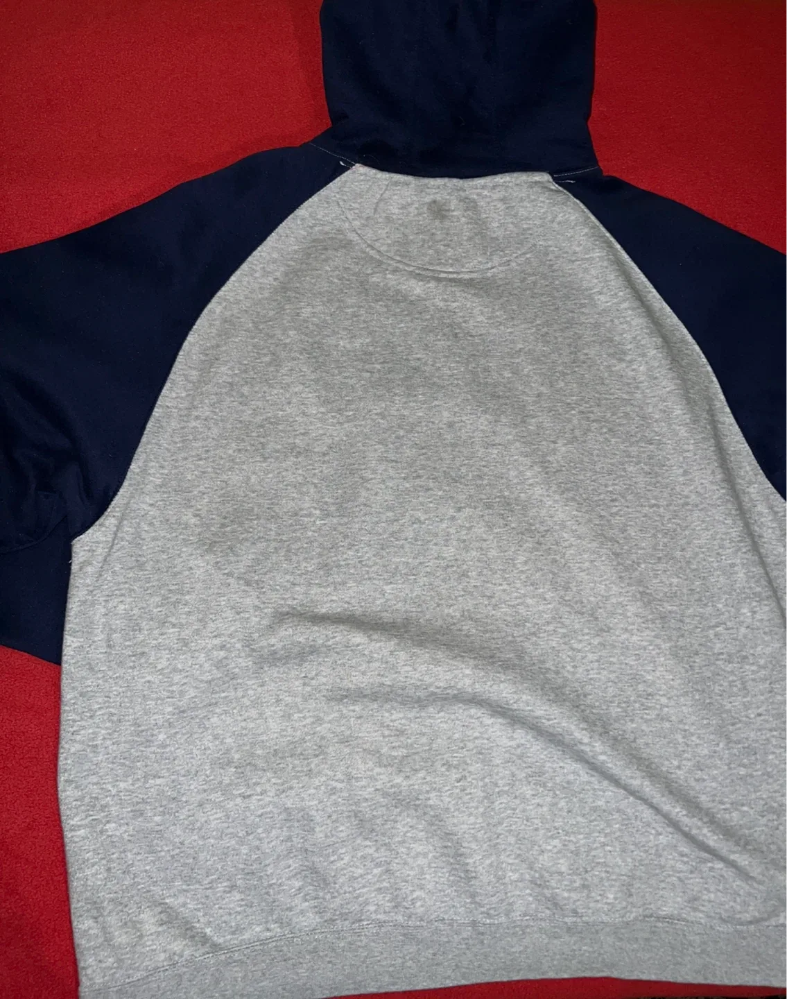 Maple Leafs Hoodie - Size 2XL image indicator(6)