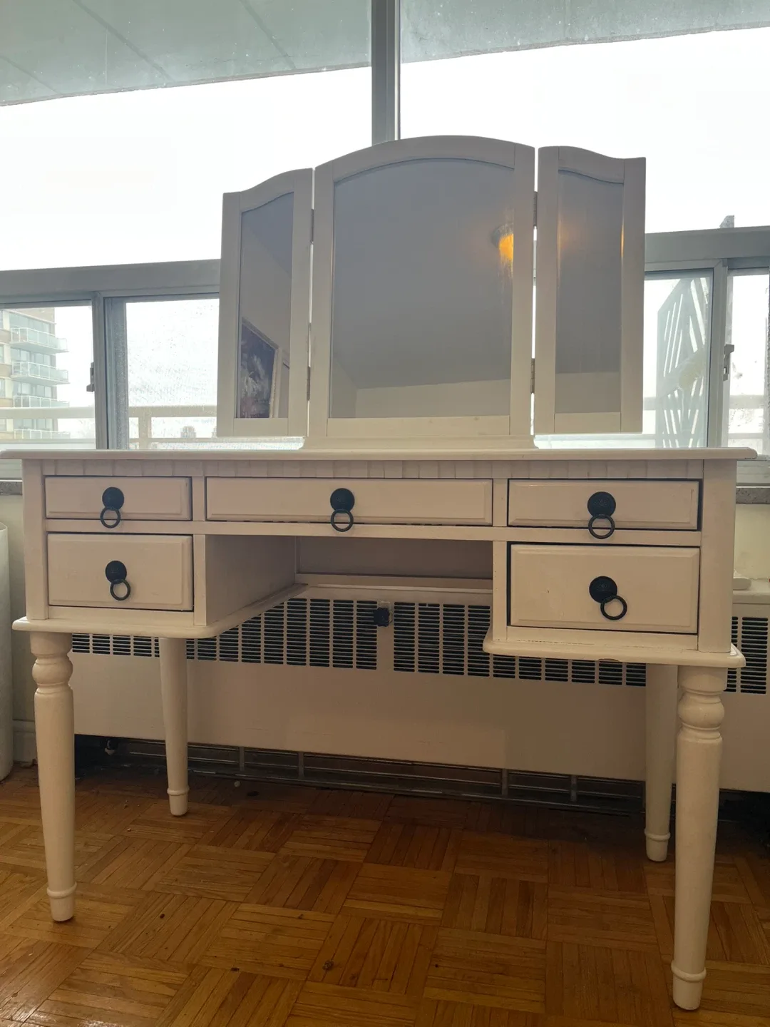 White Vanity Table with Tri-Fold Mirror