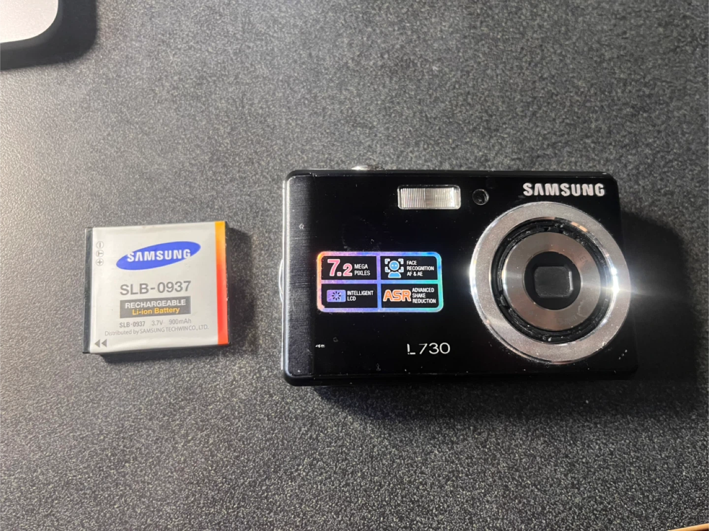 Samsung L730 Digital Camera