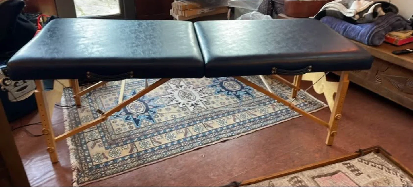Massage/tattooTable