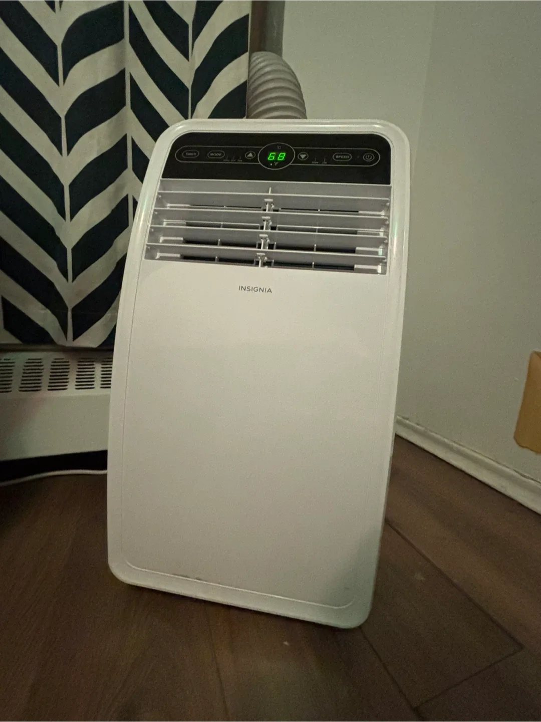 Pelonis Space Heater & RCA TV & Insignia Air Conditioner image indicator(3)