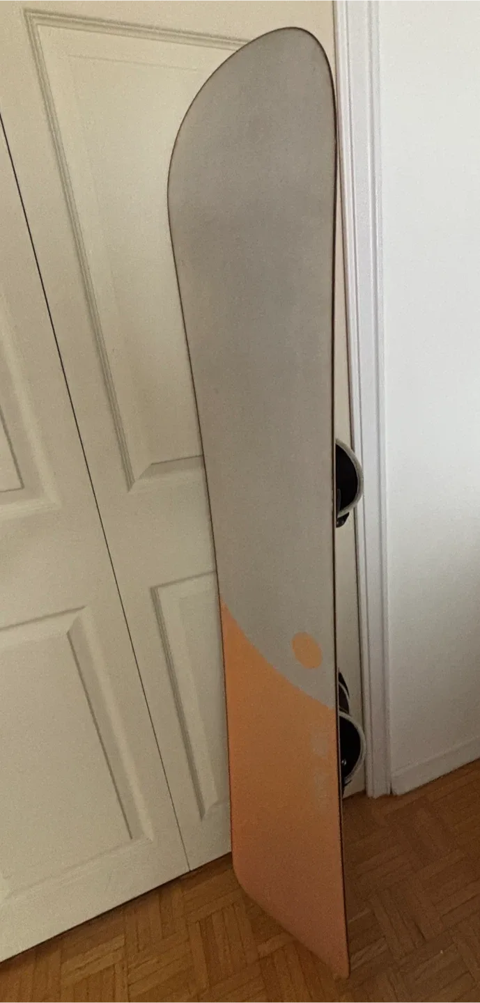 Burton Snowboard Beta Version.02 with Binding image indicator(3)