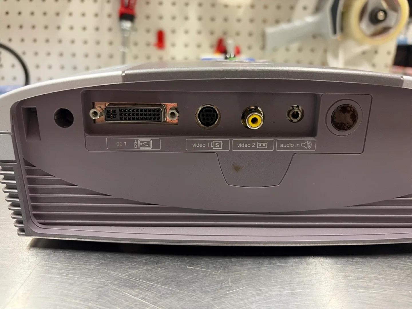 InFocus Projector with Case & Accessories image indicator(6)