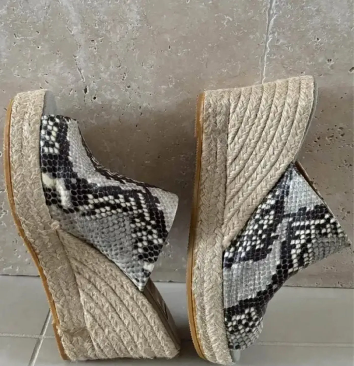 Leather Snake Skin Print Wedge Heels image indicator(3)
