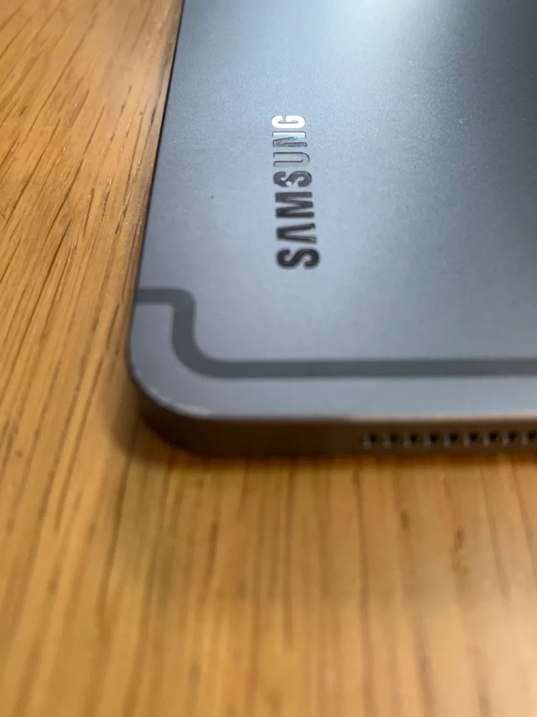 Galaxy Tab S9 FE image indicator(4)