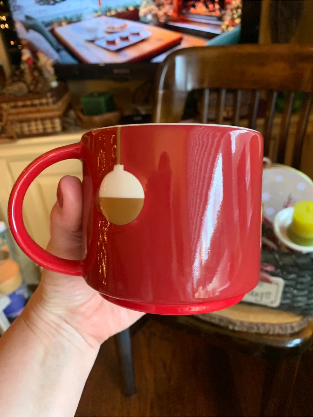 Festive Holiday Basket image indicator(3)