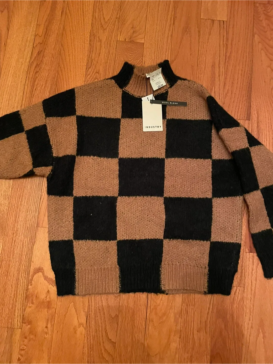 Thick Cozy Checkered Wool Blend Sweater - S