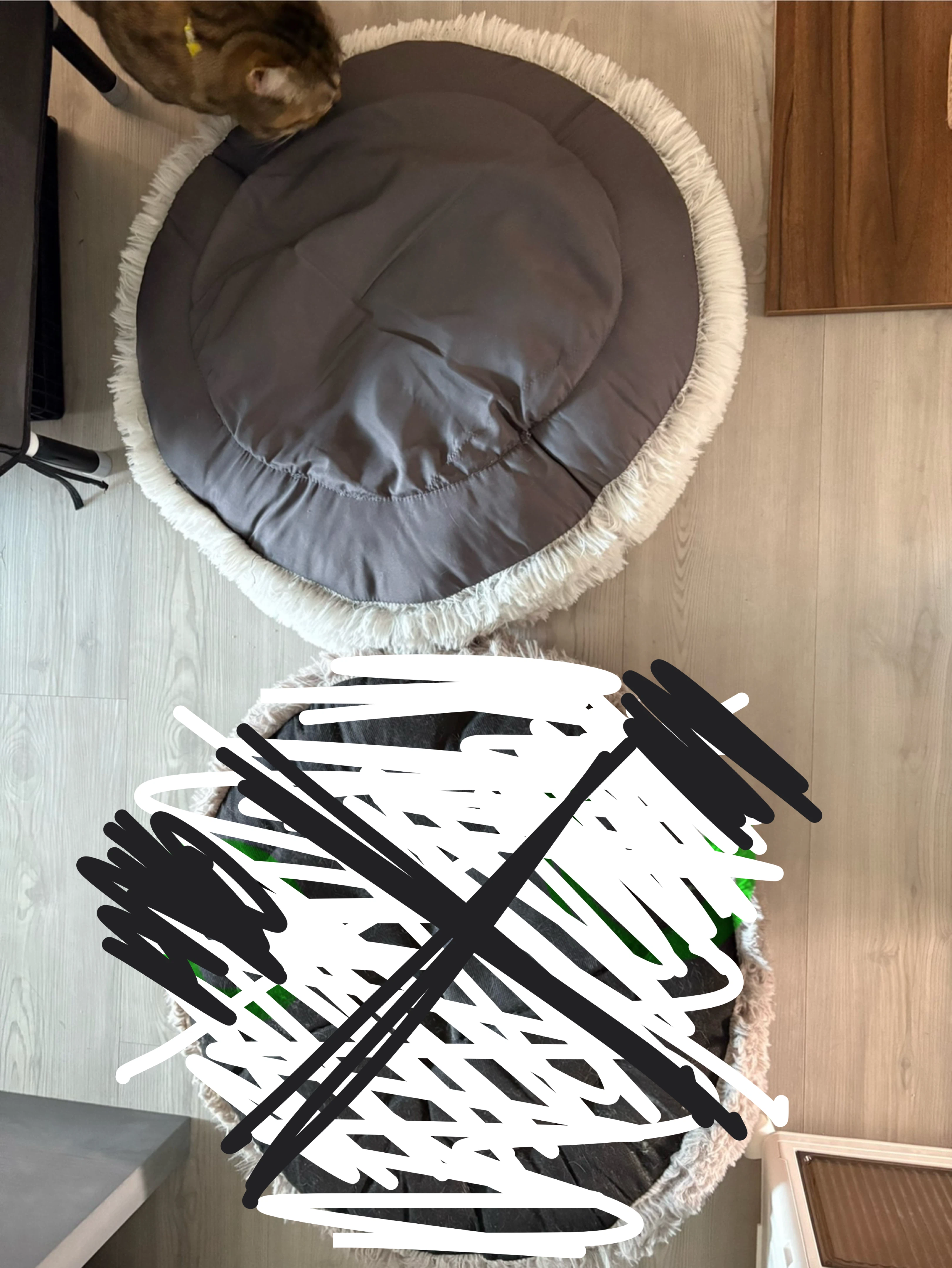 White Fluffy Pet Bed - Round - photo 2
