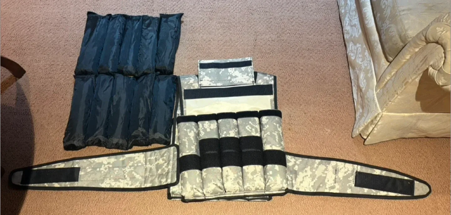 Weighted Vest (CROSS101 - 40lbs) image indicator(3)
