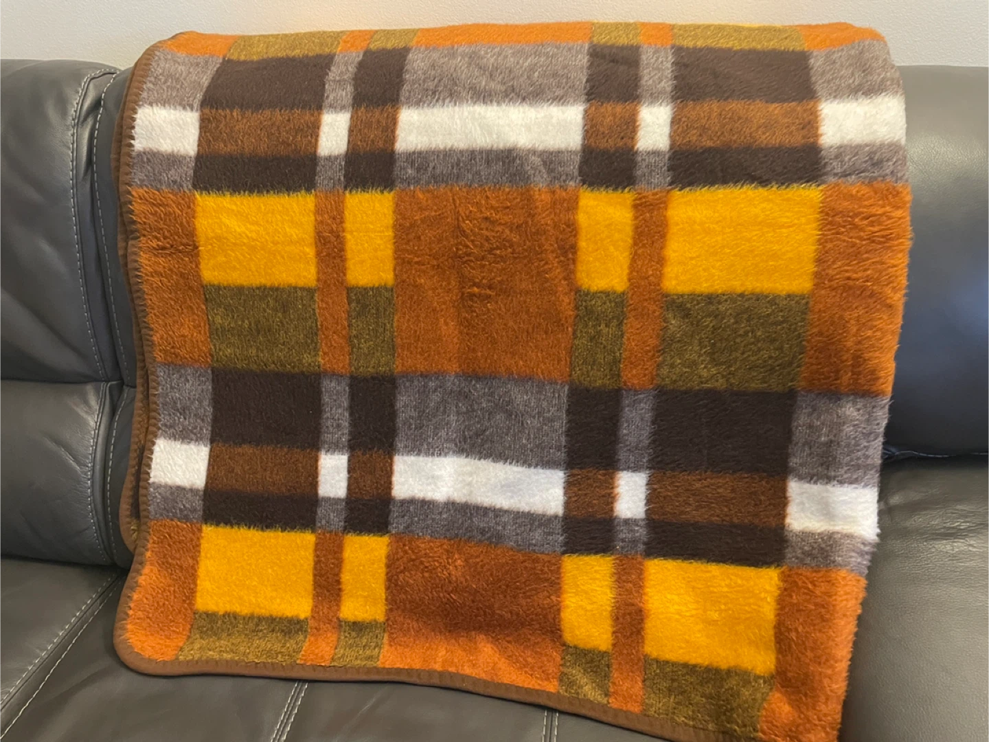 Soft Plaid Throw Blanket - photo 2