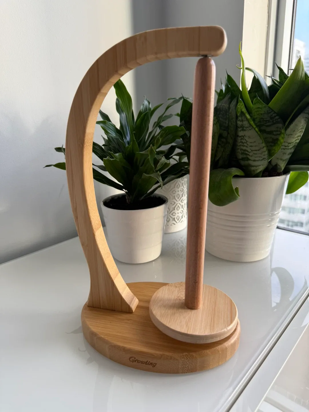 Crochet yarn holder for knitting and crocheting