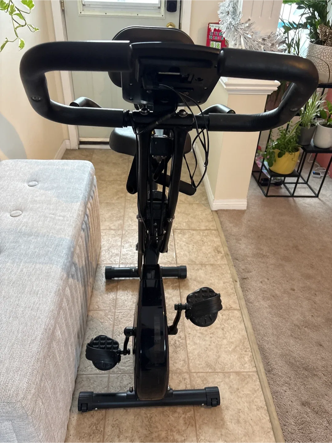 Mosuny Exercise Bike - New Condition! image indicator(2)