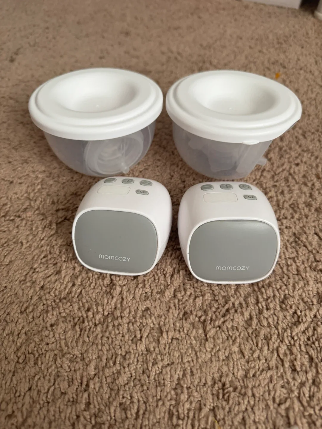 Breast pump/breast feeding bundle