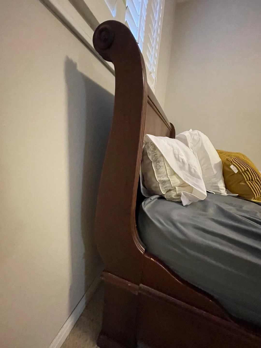 Queen Bed Frame Solid Wood image indicator(5)