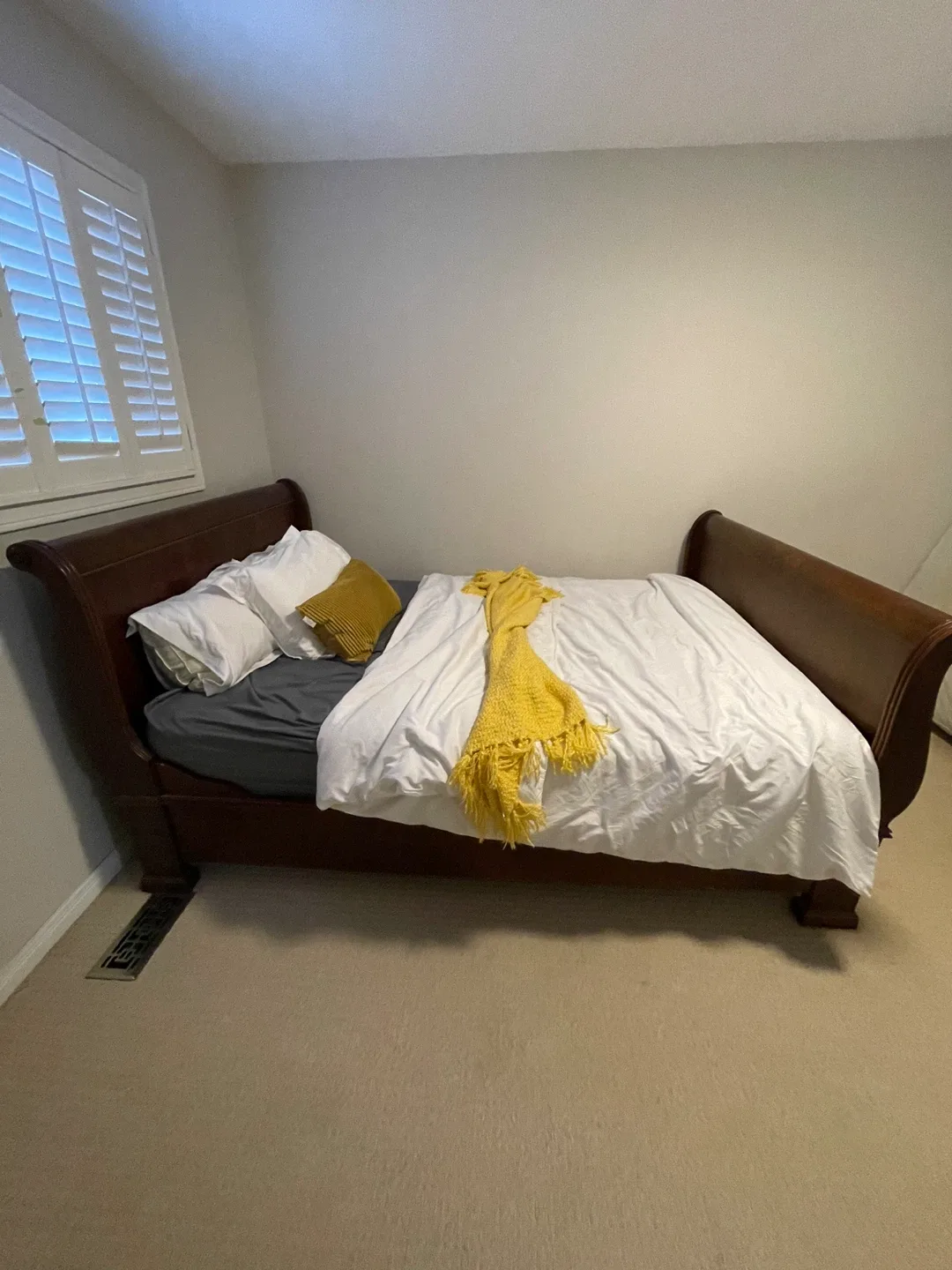 Queen Bed Frame Solid Wood image indicator(6)