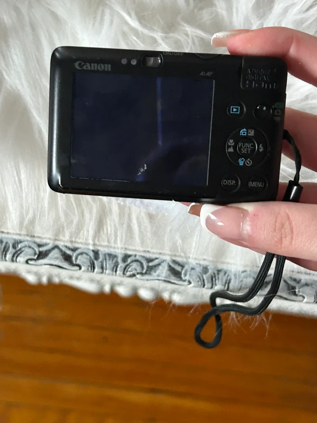 Canon PowerShot SD780 IS Digital ELPH Camera image indicator(2)