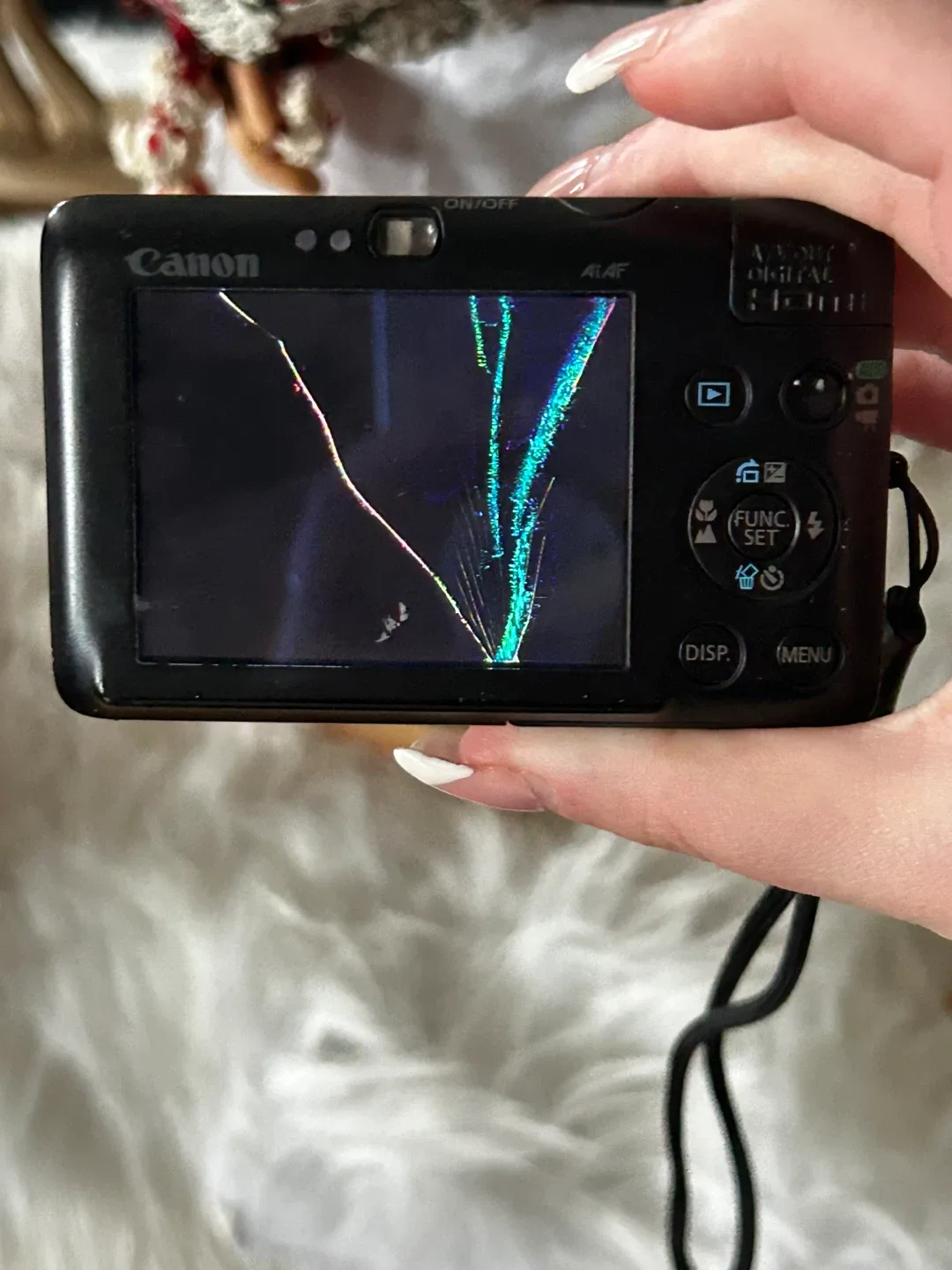 Canon PowerShot SD780 IS Digital ELPH Camera image indicator(3)