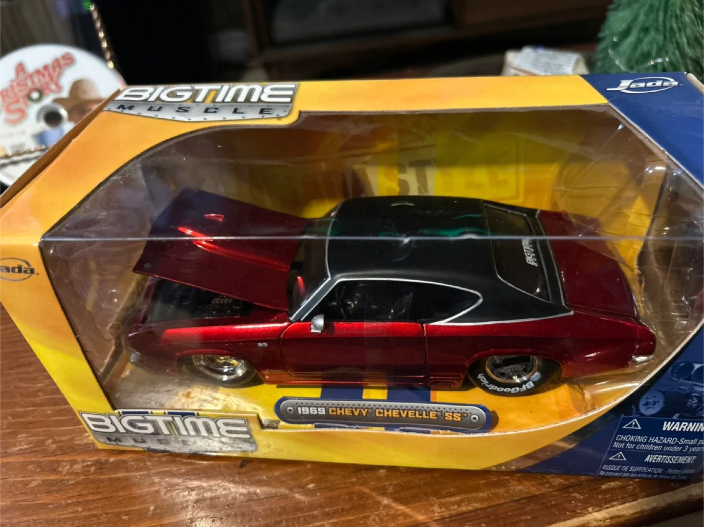 Jada Bigtime Muscle 1969 Chevy Chevelle SS Diecast Car image indicator(2)