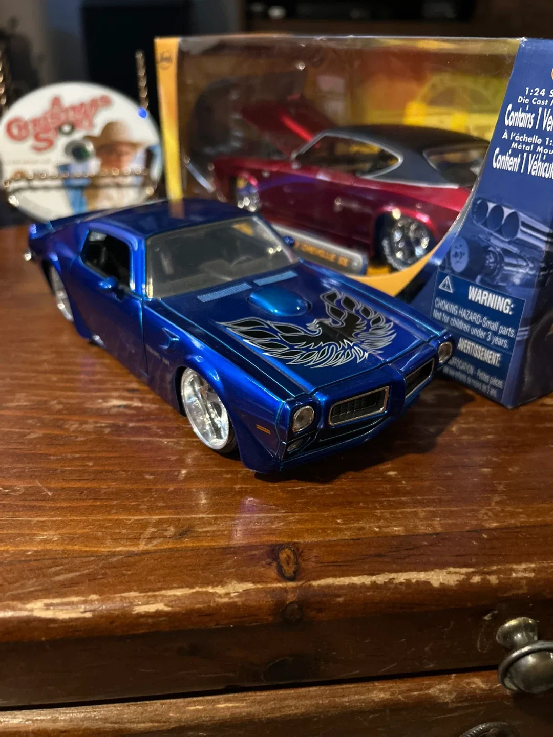 Jada Toys 1972 Pontiac Trans Am 1/24 Scale image indicator(2)