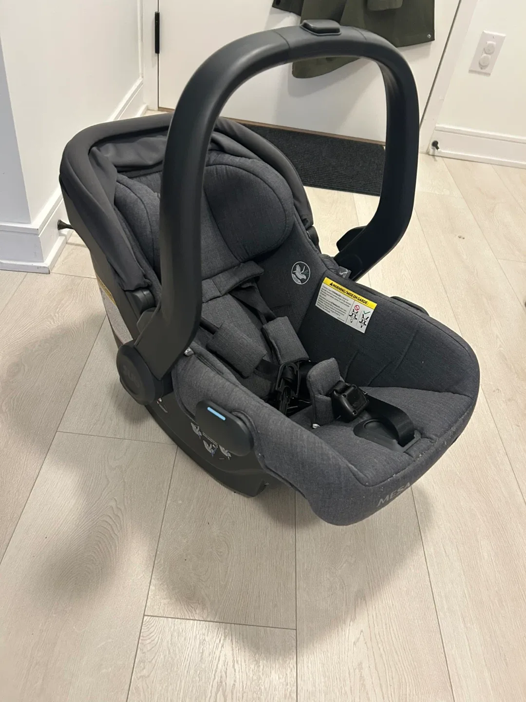 Mesa V2 Baby Car Seat with Base
