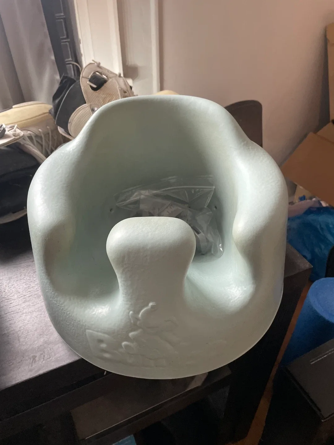 Bumbo Baby Seat with Straps