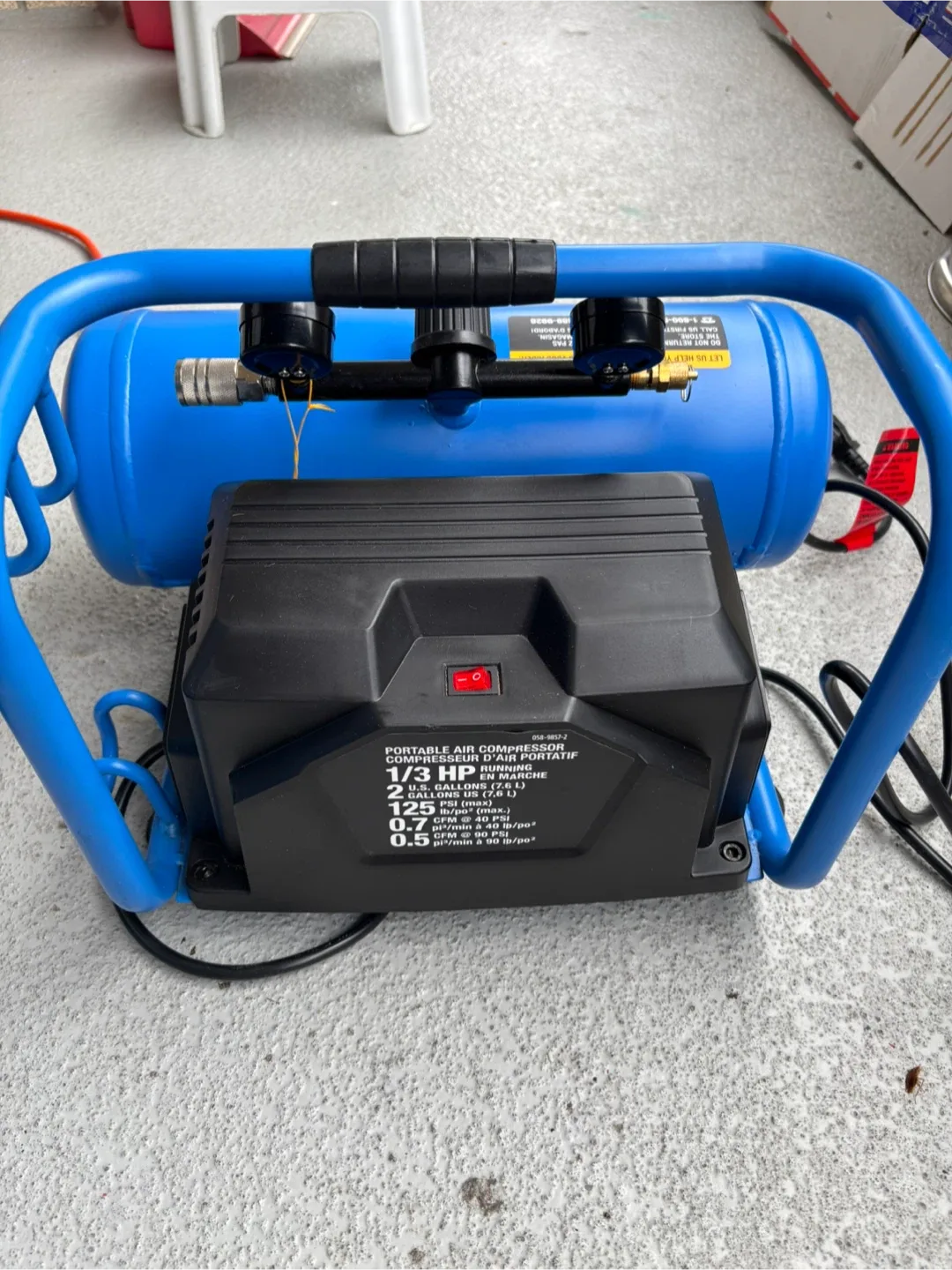 Mastercraft Portable Air Compressor image indicator(2)