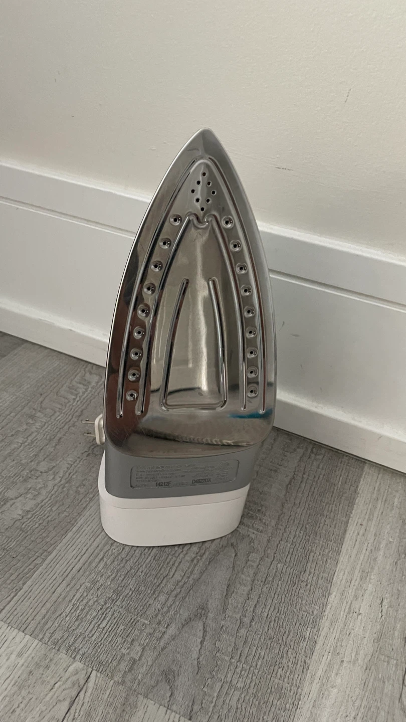 Iron with small ironing board - photo 3