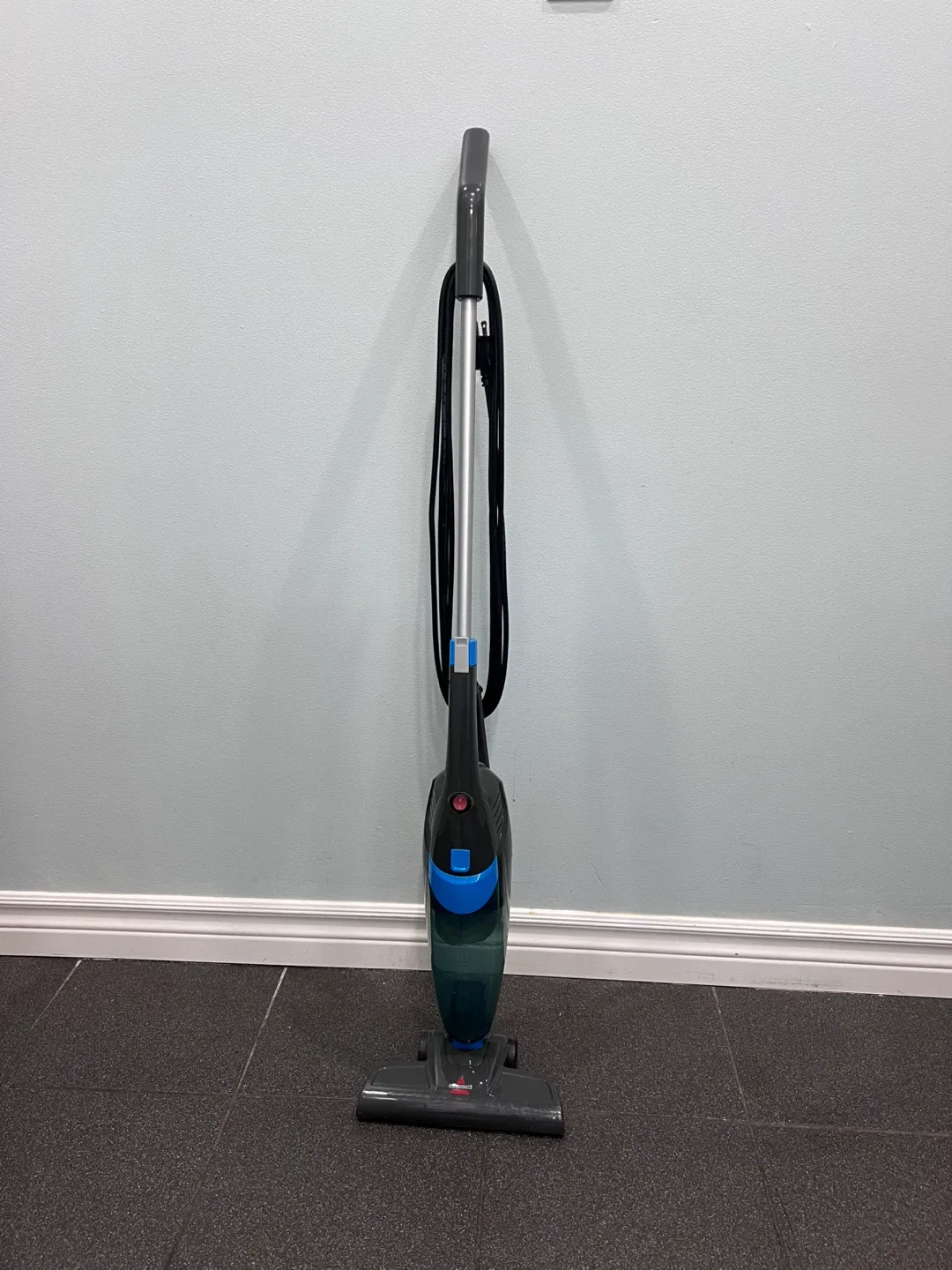 Bissell FeatherWeight Stick Lightweight Bagless Vacuum
