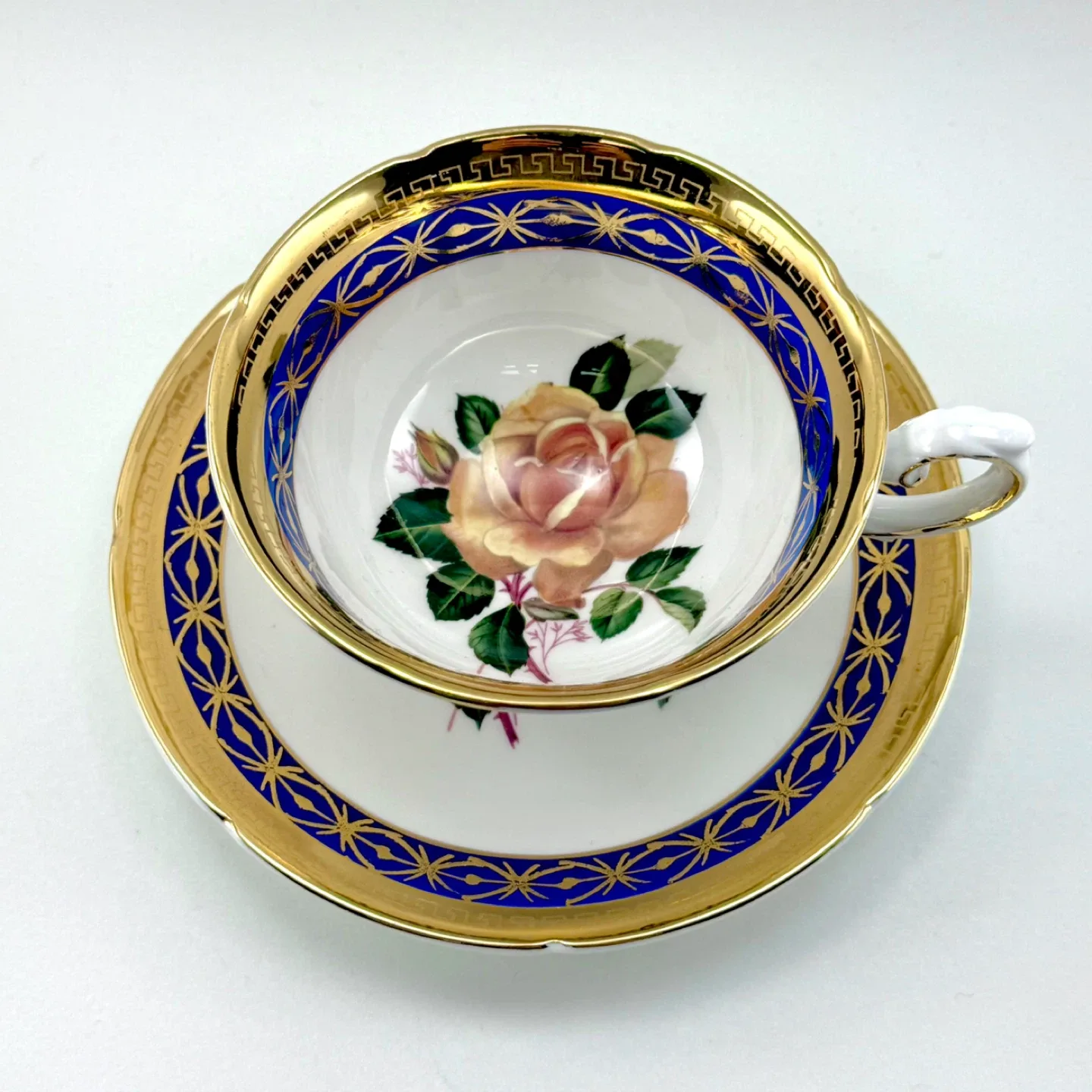 Court Royal peach cabbage rose teacup