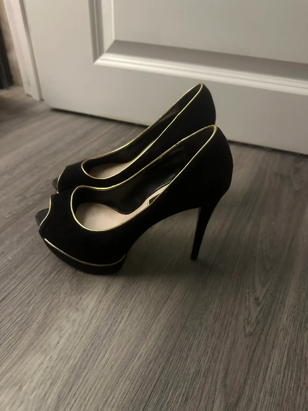 Black Platform Heels image indicator(3)