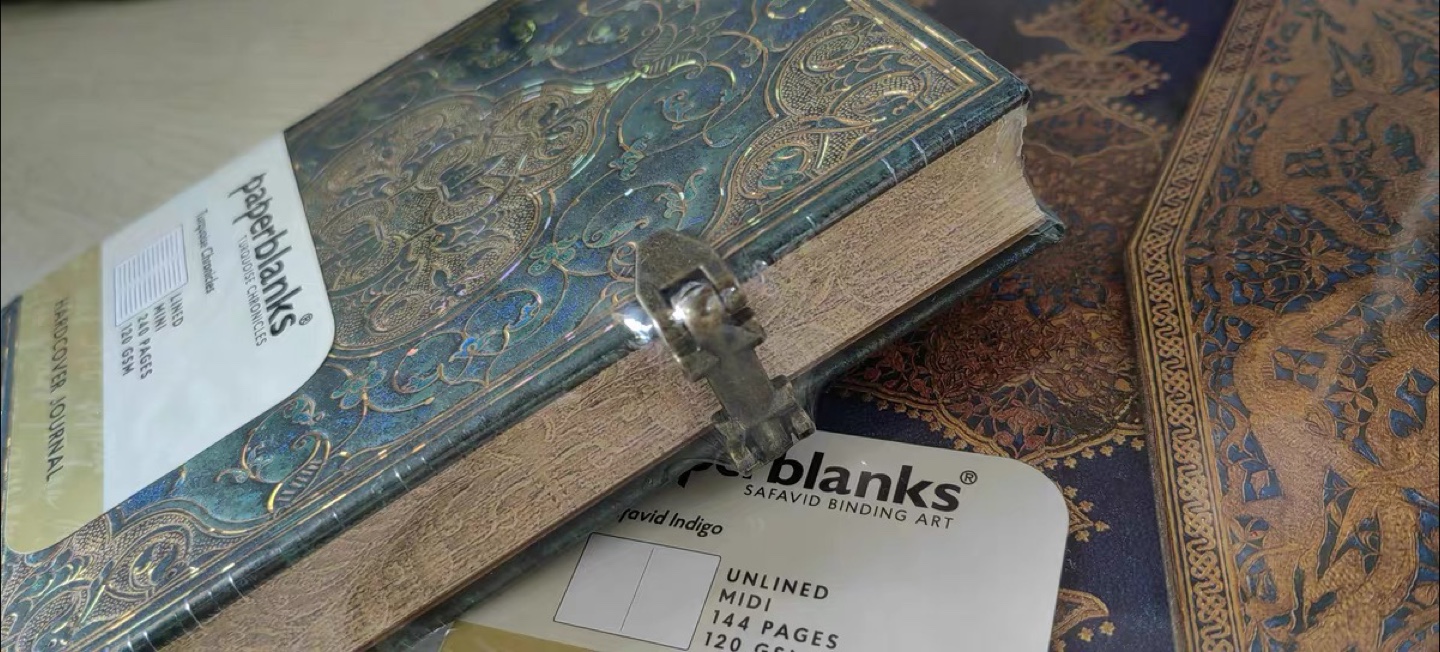 Paperblanks Safavid Indigo Journal - Midi, Unlined - photo 2