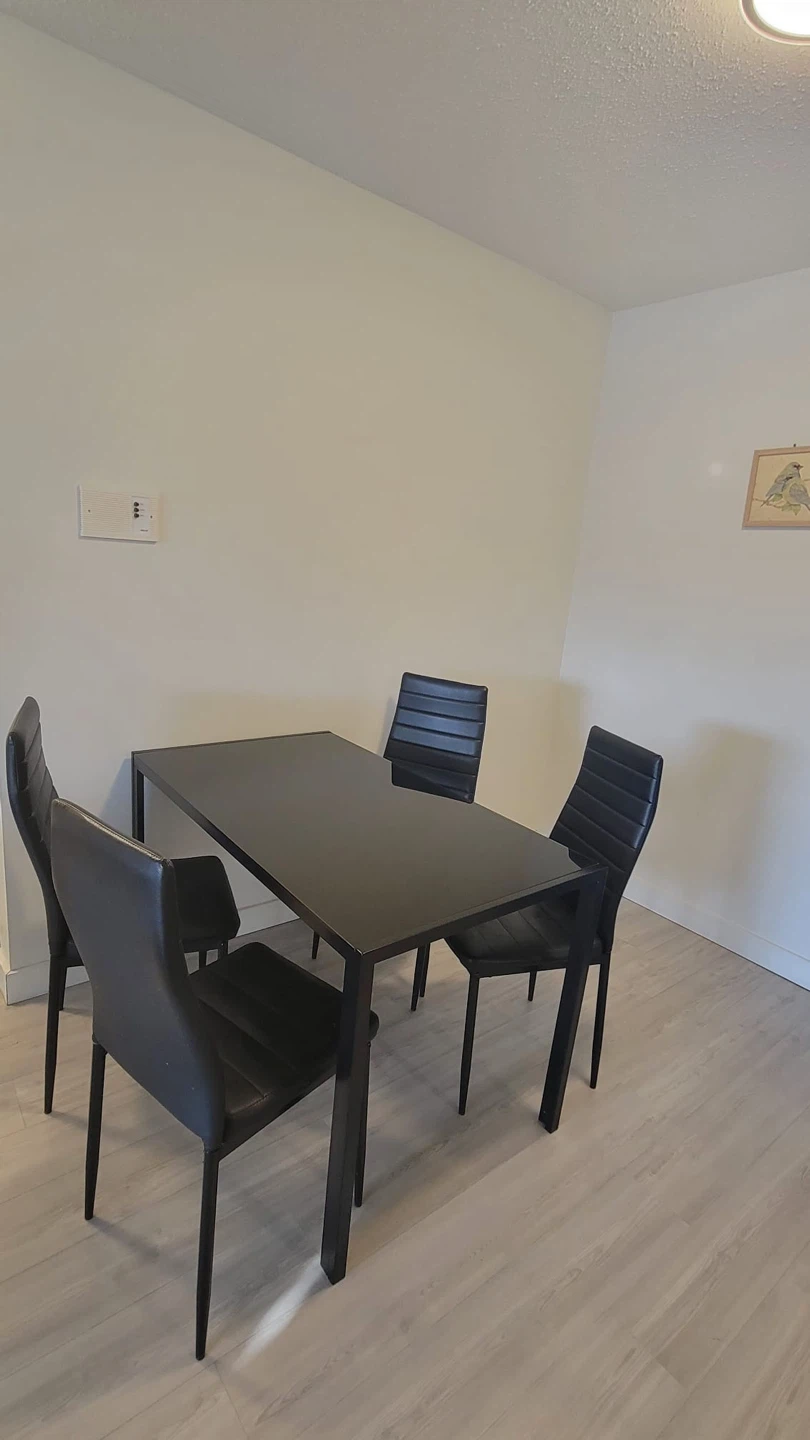 Black Dining Table with 4 Chairs - photo 2