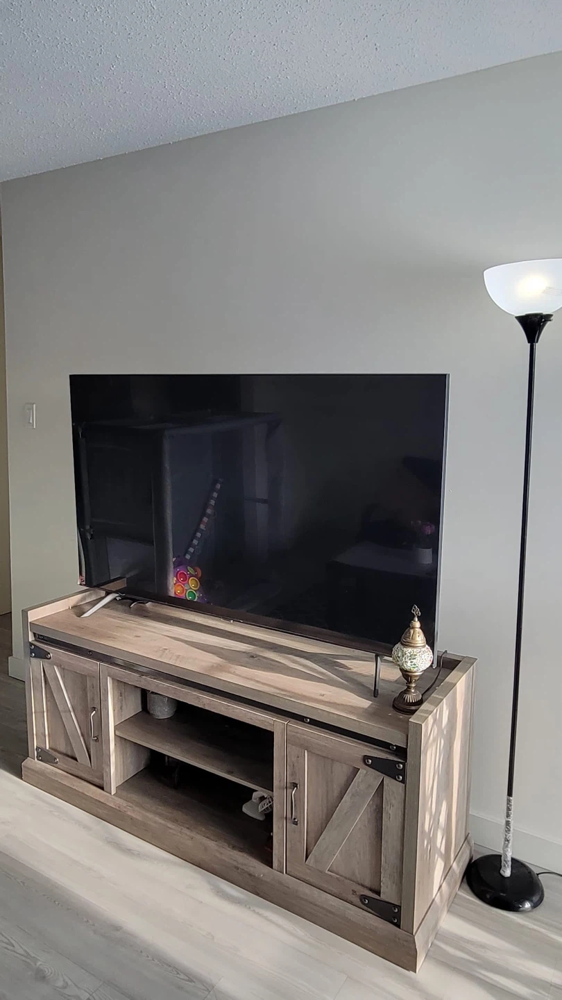 Samsung UHD 65 inc 4K Smart TV and TV Stand - photo 3