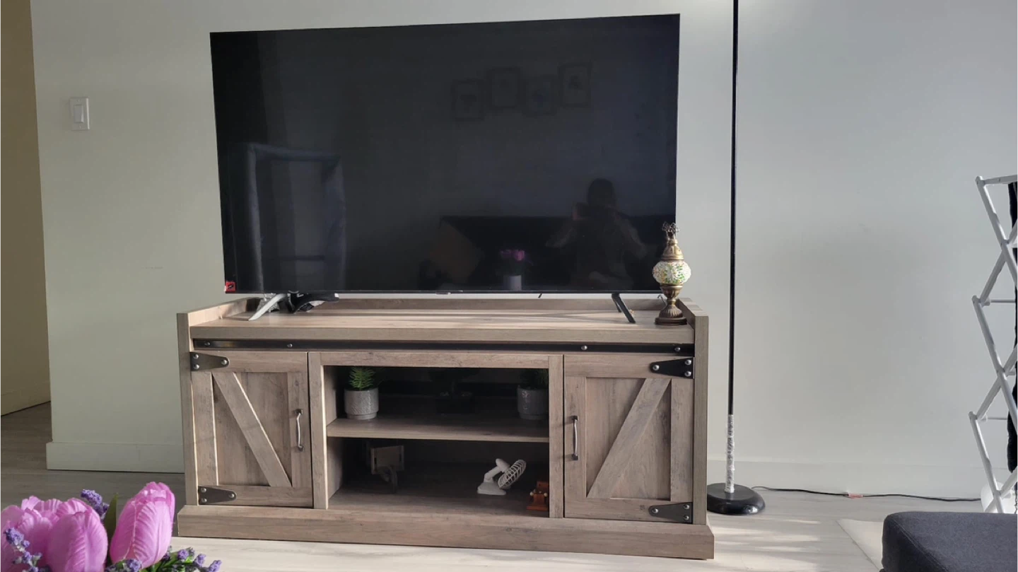 Samsung UHD 65 inc 4K Smart TV and TV Stand - photo 2