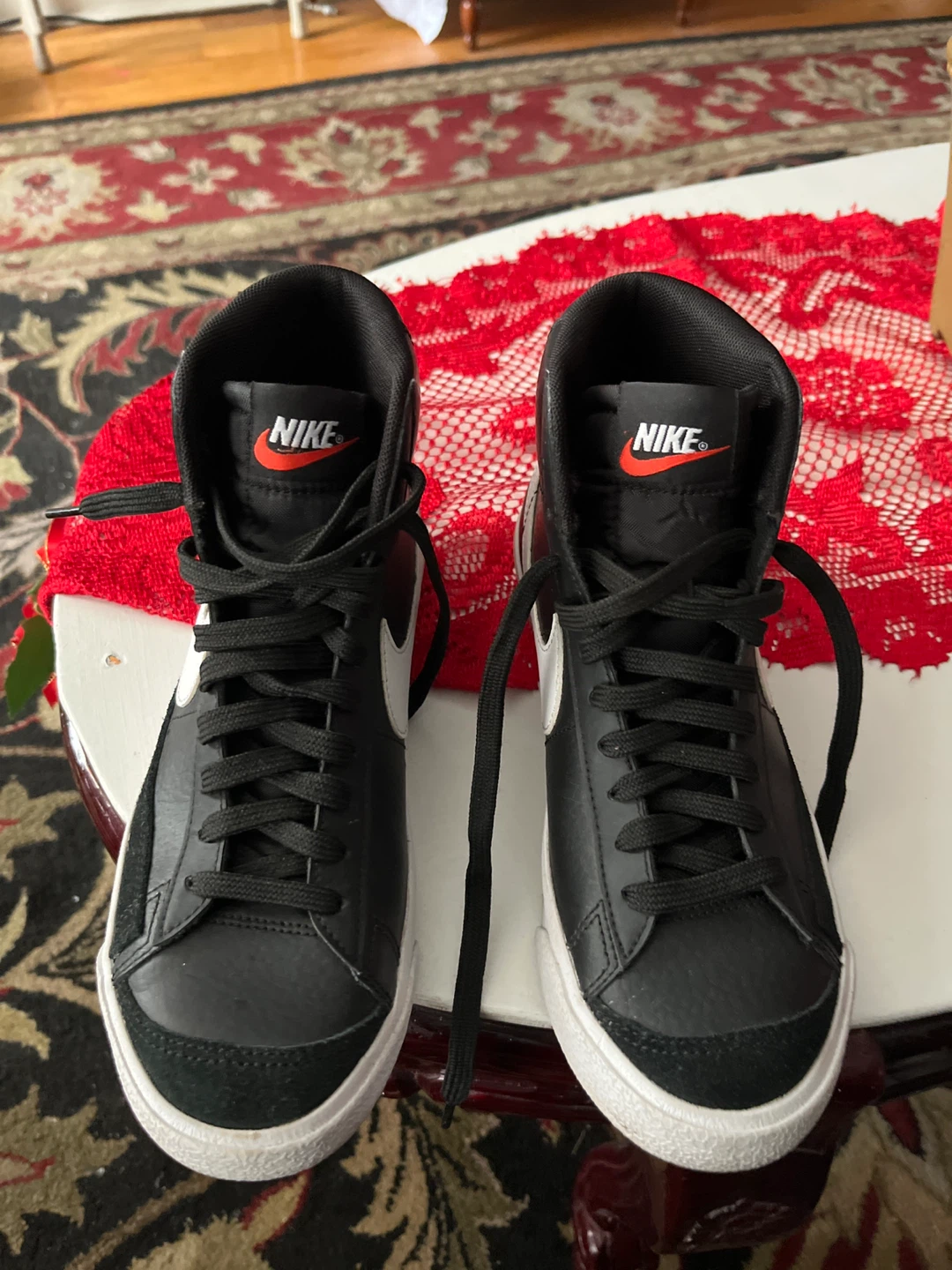 Nike Blazer Mid '77 Black/White Sneakers