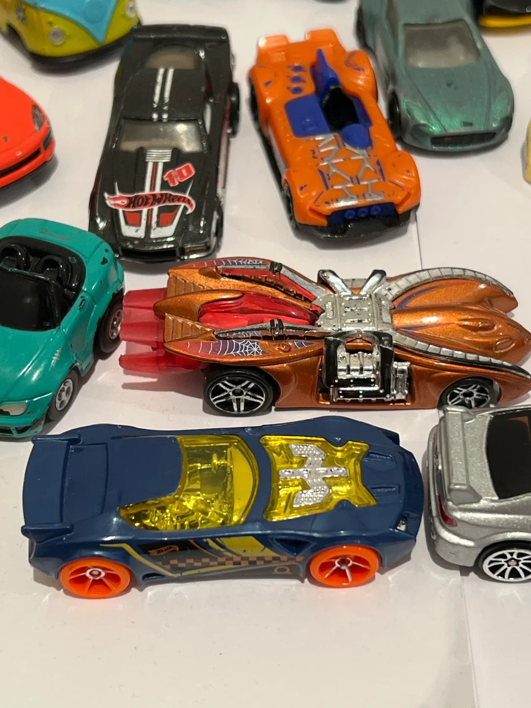 Mixed Lot of Toy Cars image indicator(4)