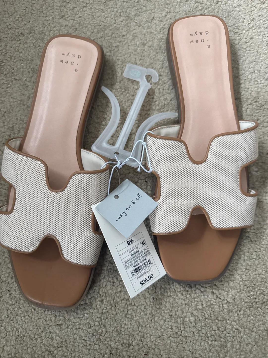 Women’s sandals
