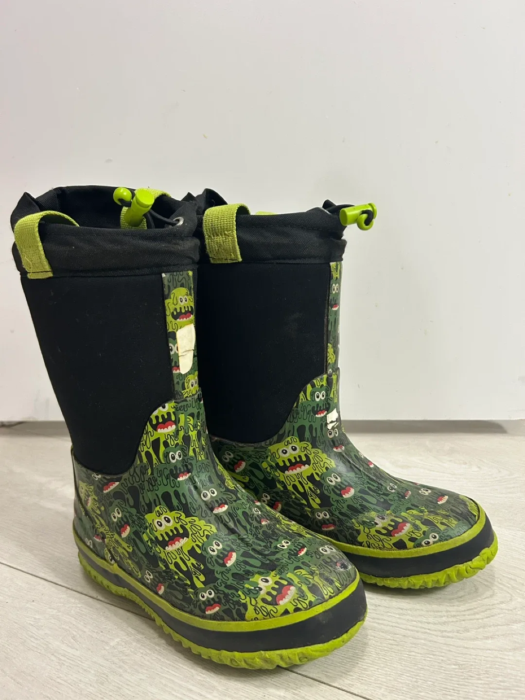 Kids Winter/Rain Boots – Size US 12 – $5
