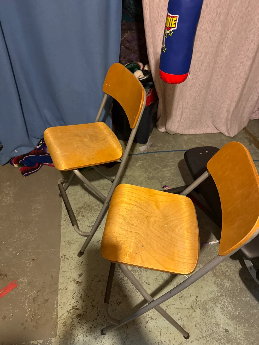 Folding Chairs - Set of 2