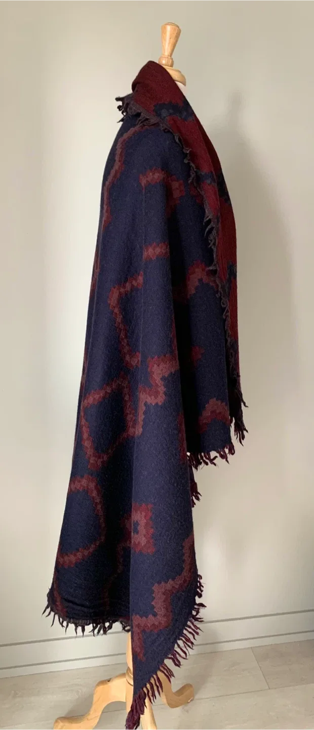 Aritzia Wilfred The Diamond Mosaic Blanket Scarf image indicator(10)