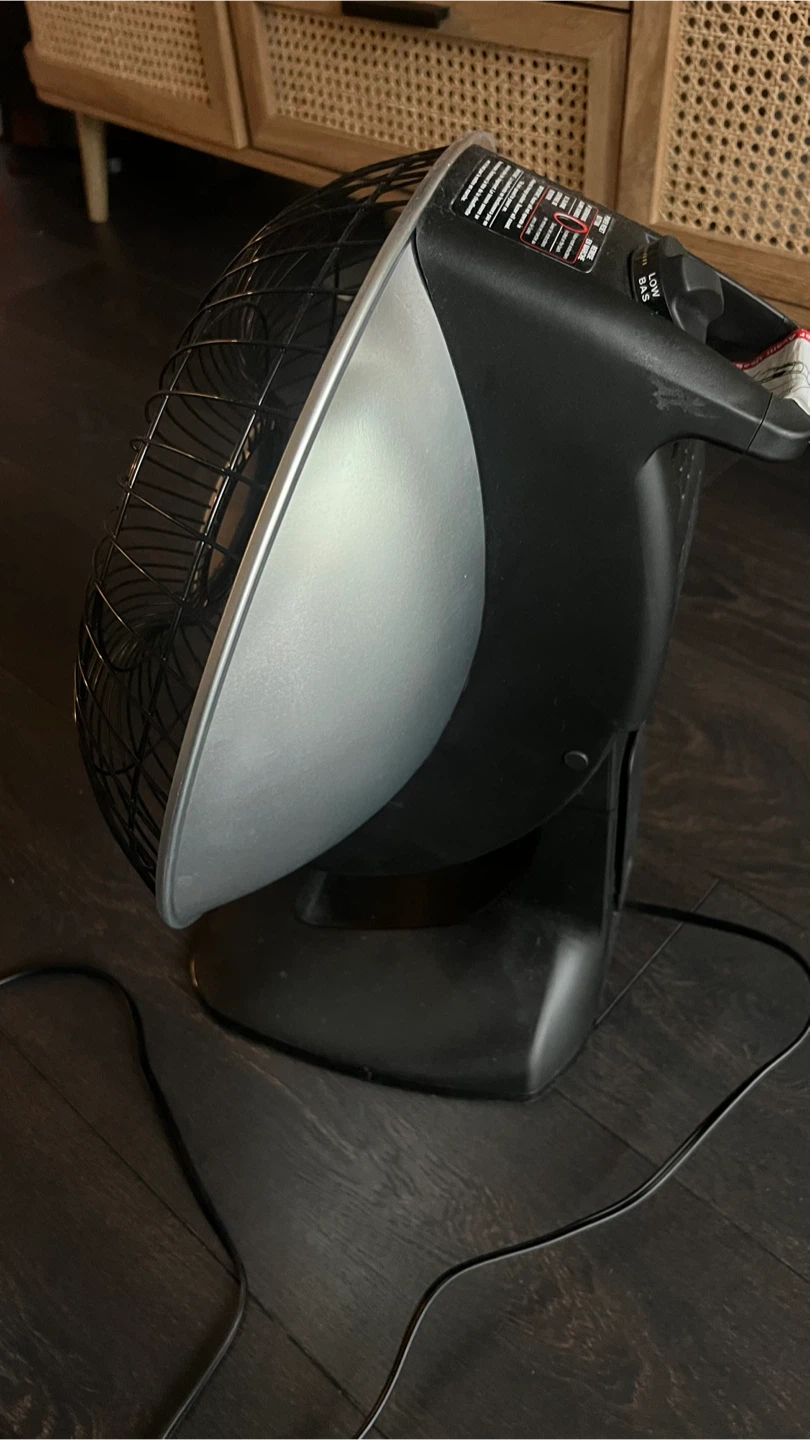 Presto HeatDish Tilt Parabolic Electric Heater - photo 3
