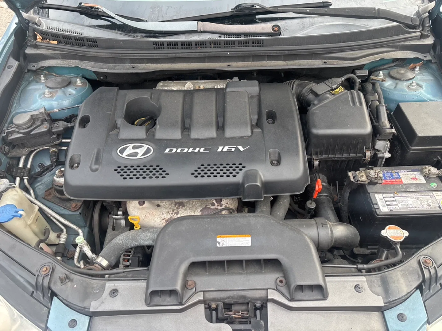 Hyundai Elantra - Blue Sedan