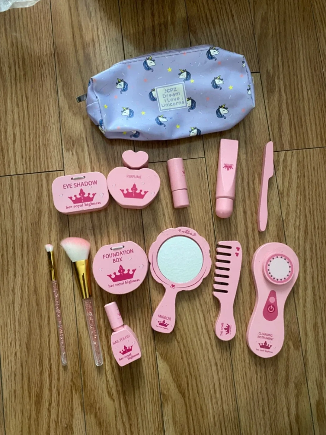 Girls Wooden Makeup Set Toy