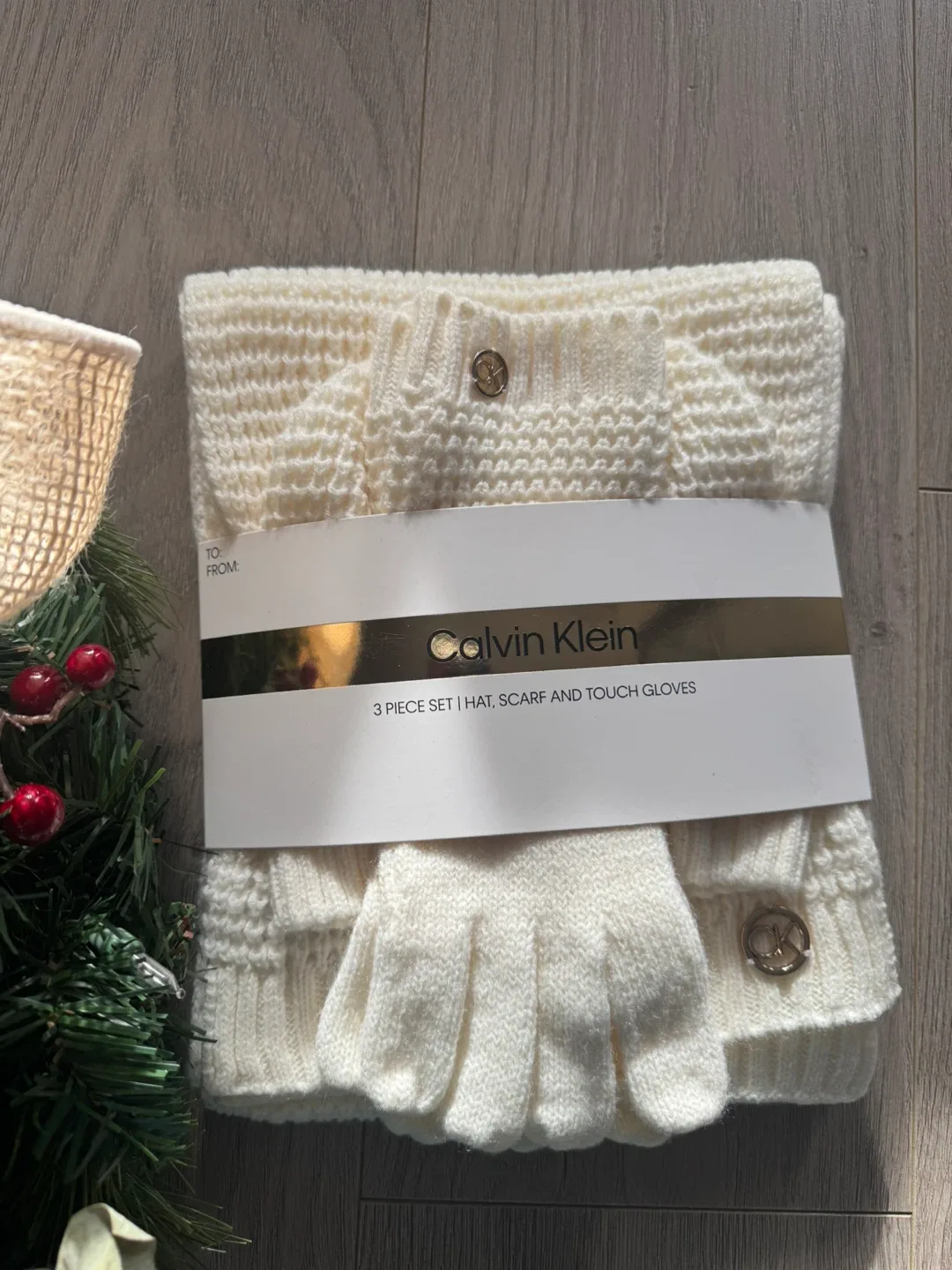 New Calvin Klein Hat, Scarf & Gloves Set