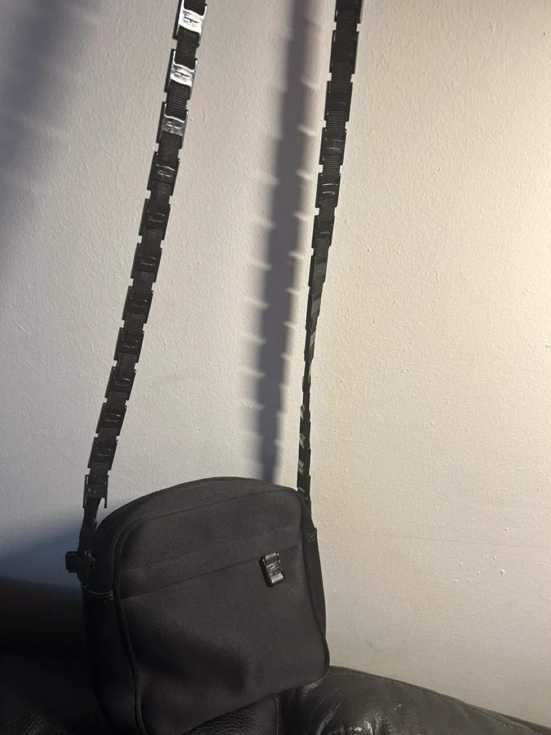 Salvatore Ferragamo Black Crossbody Bag image indicator(4)