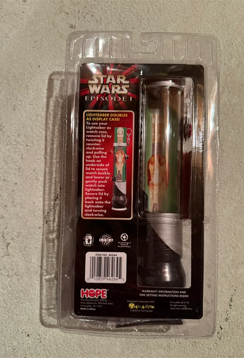 1999 Star Wars Jar Jar Binks Flip Top Watch Lightsaber NEW image indicator(2)